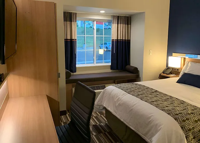 Microtel Inn & Suites By Wyndham Woodland Park