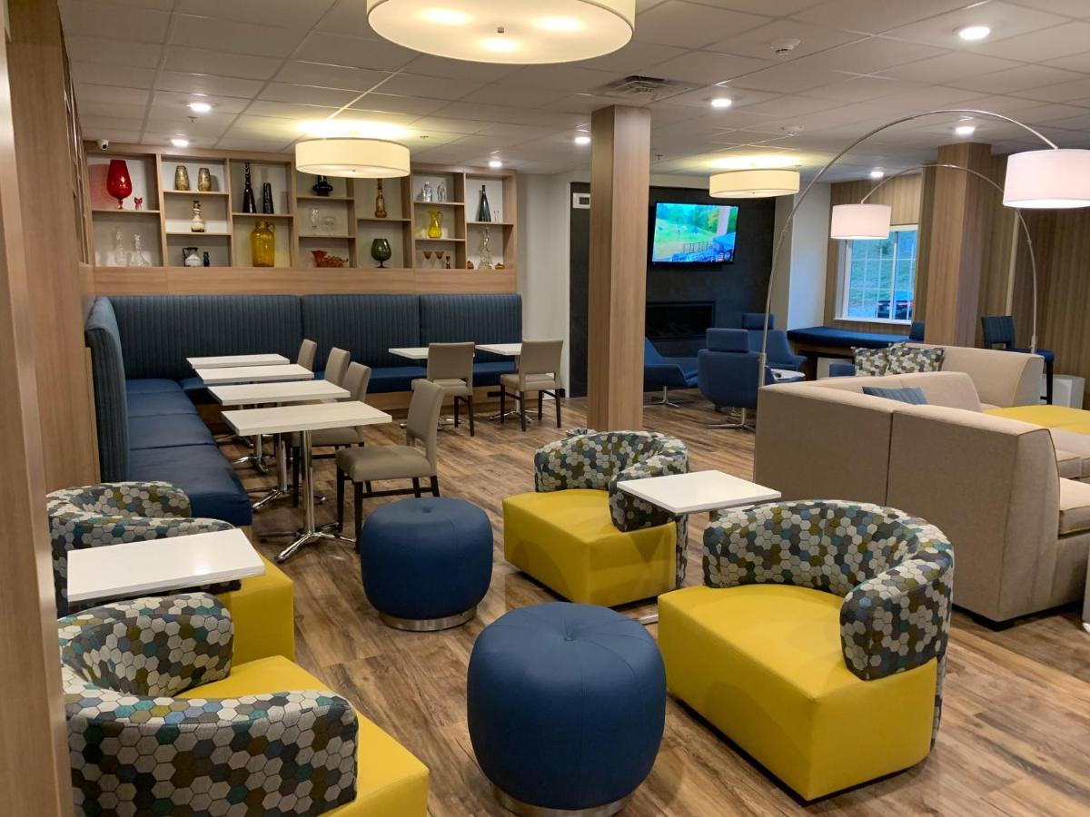 Hotel Microtel & By Wyndham 2*