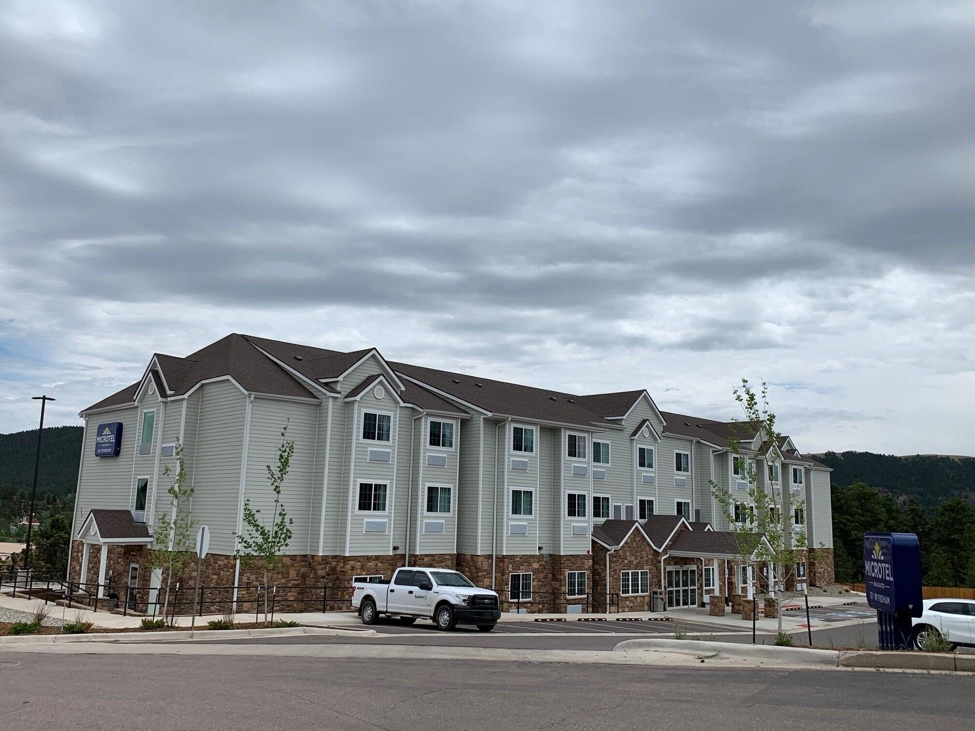 Microtel & By Wyndham Hotel Woodland Park