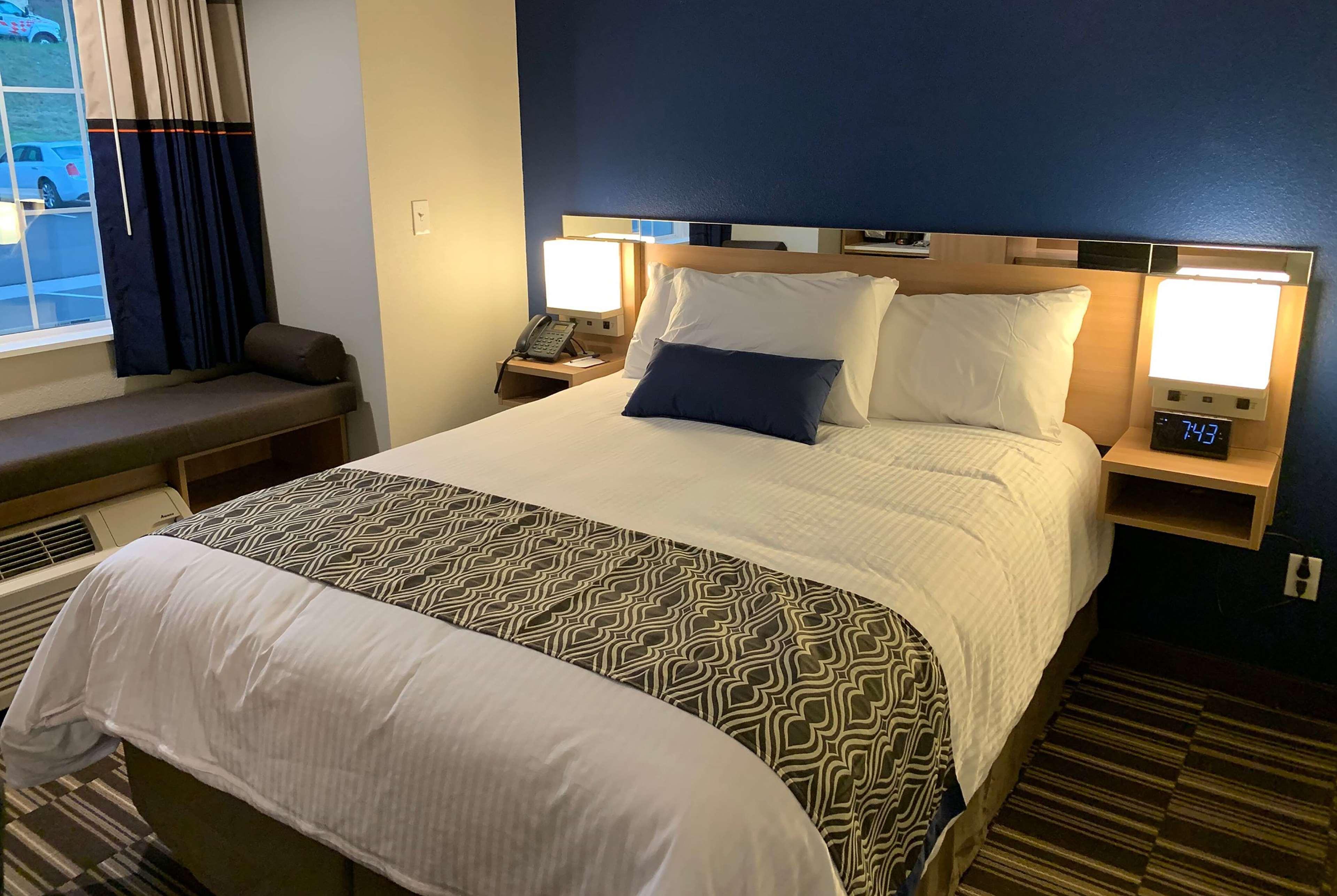 Microtel & By Wyndham Hotel