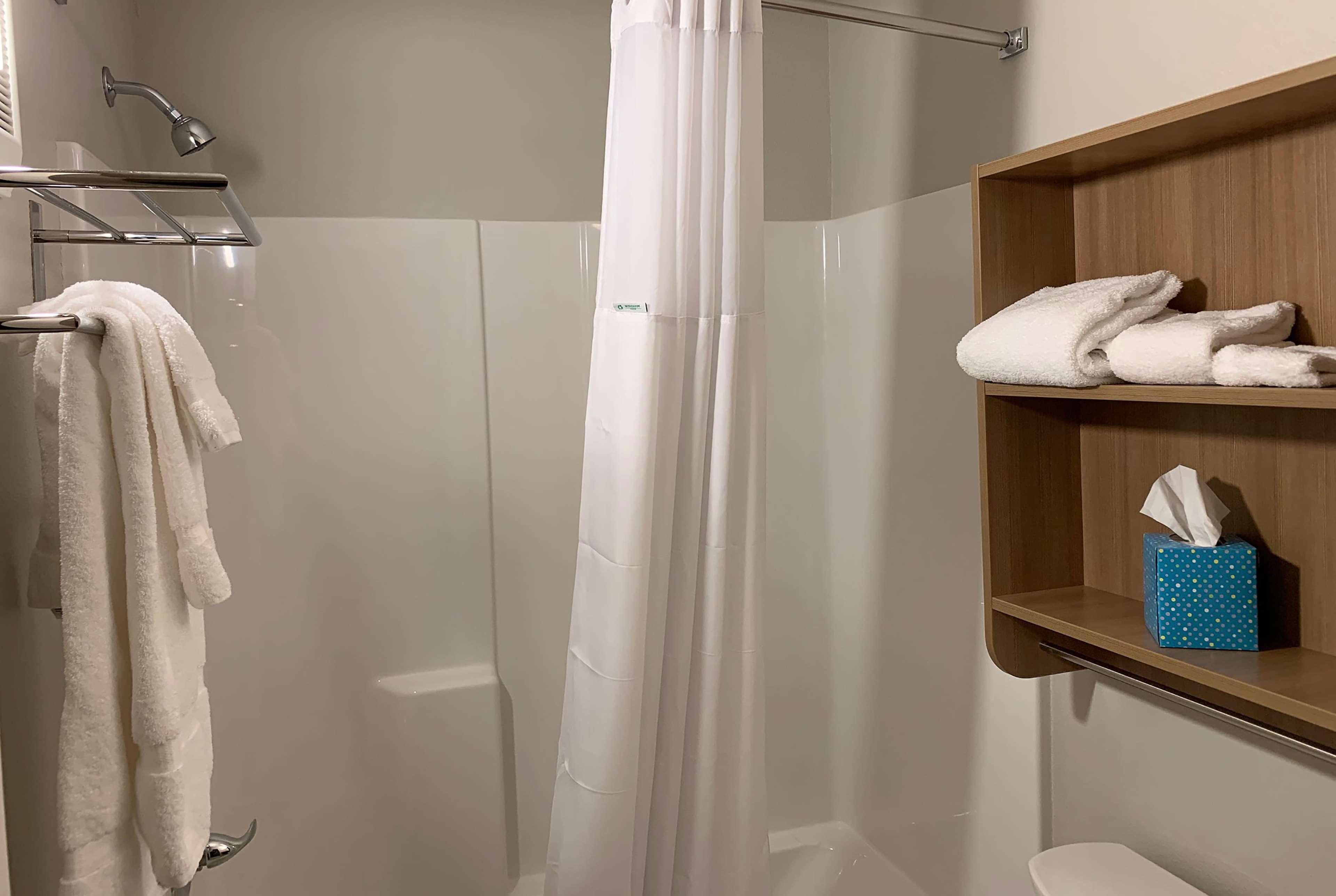 Hotel Microtel & By Wyndham Woodland Park